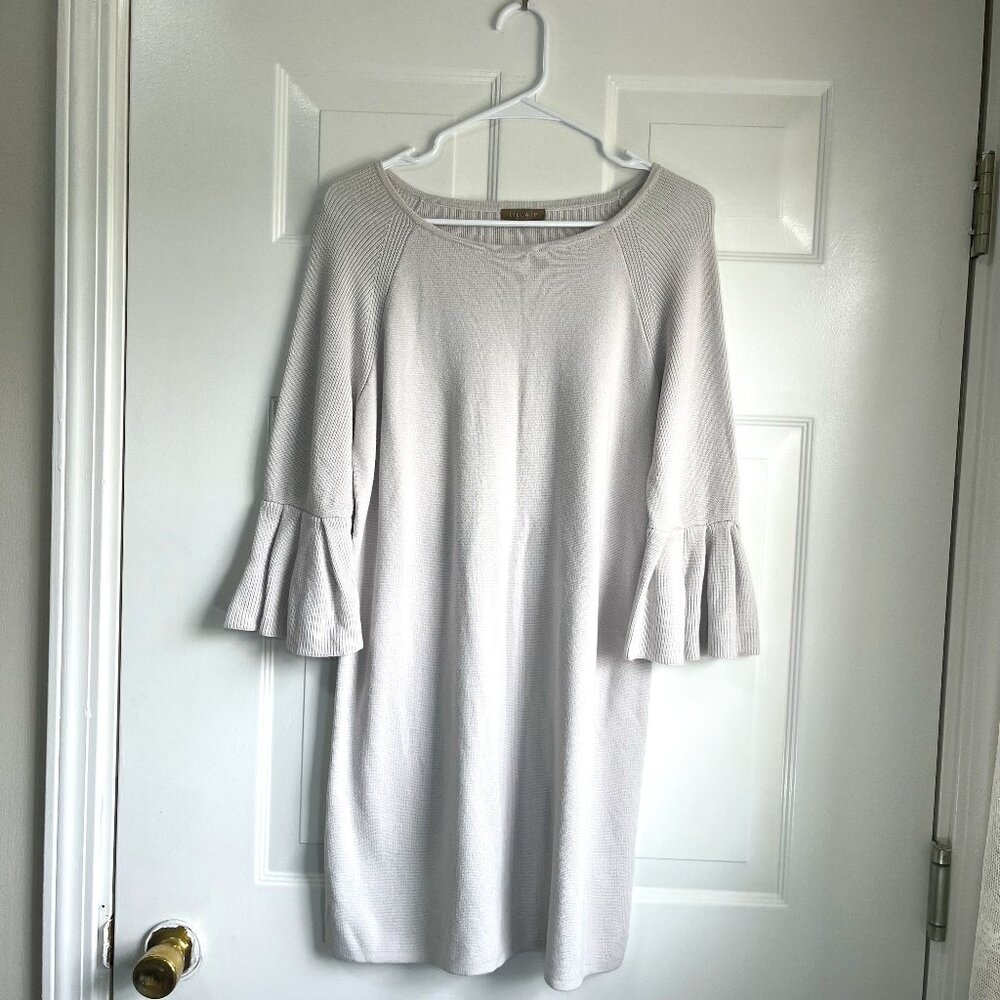 Lilla | P Bell Sleeve Sweater Shift Mini Dress Light Gray White Knit Flare Med